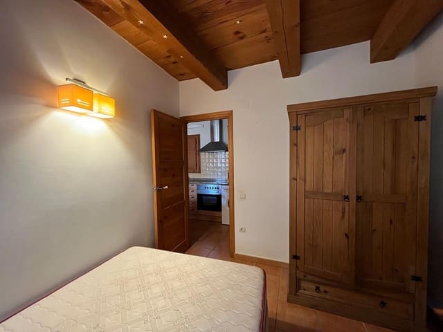 1 quarto Apartamento para venda em Valderrobres - 75 000 € (Ref: 9452289)