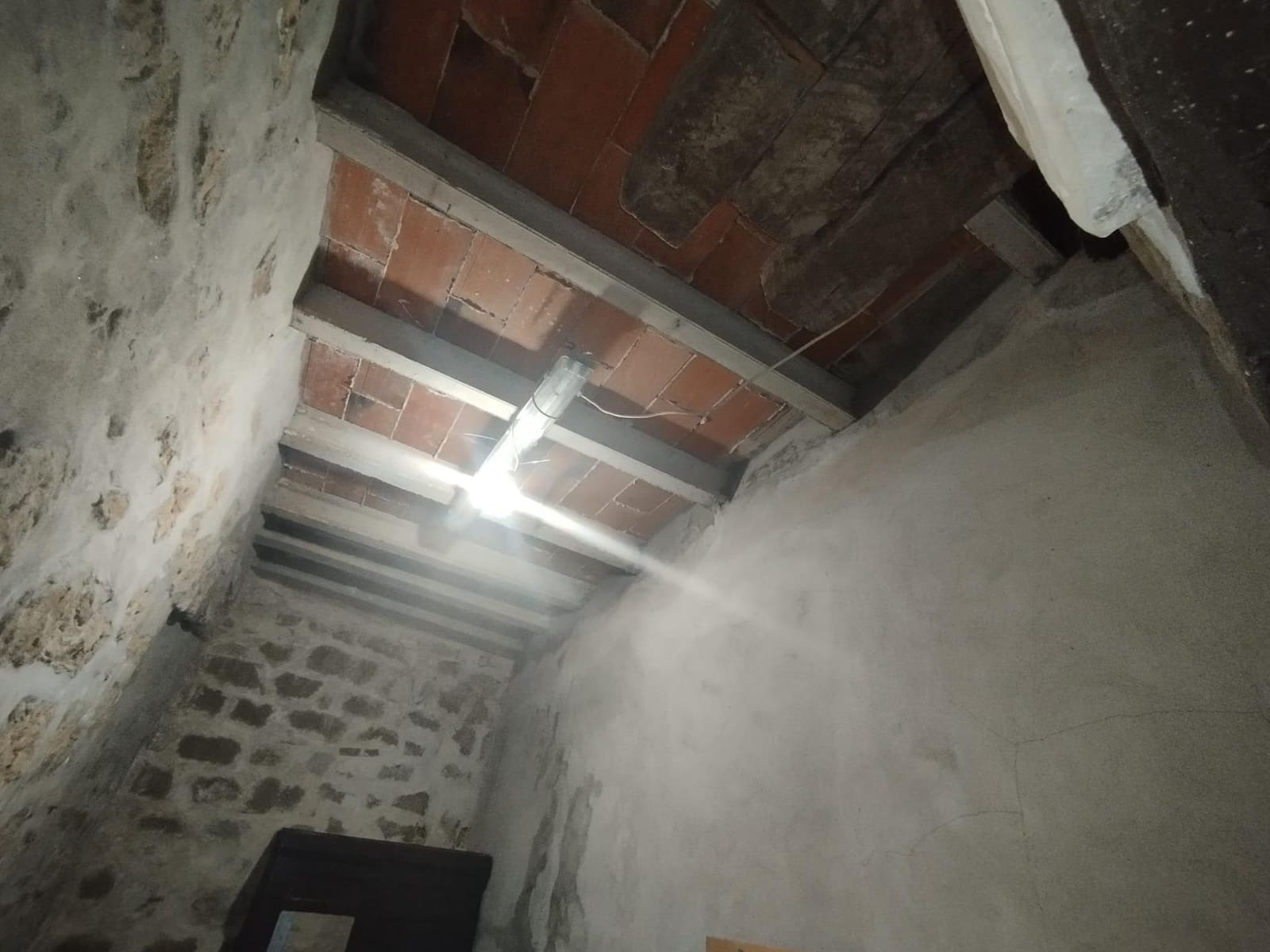 2 bedroom Townhouse for sale in Calaceite - € 30,000 (Ref: 9465671)