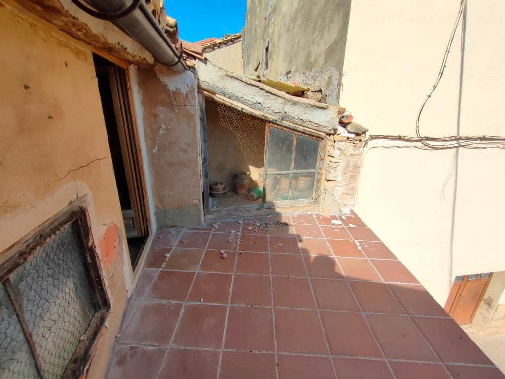 5 soveværelse Byhus til salg i Valjunquera - € 70.000 (Ref: 9513572)