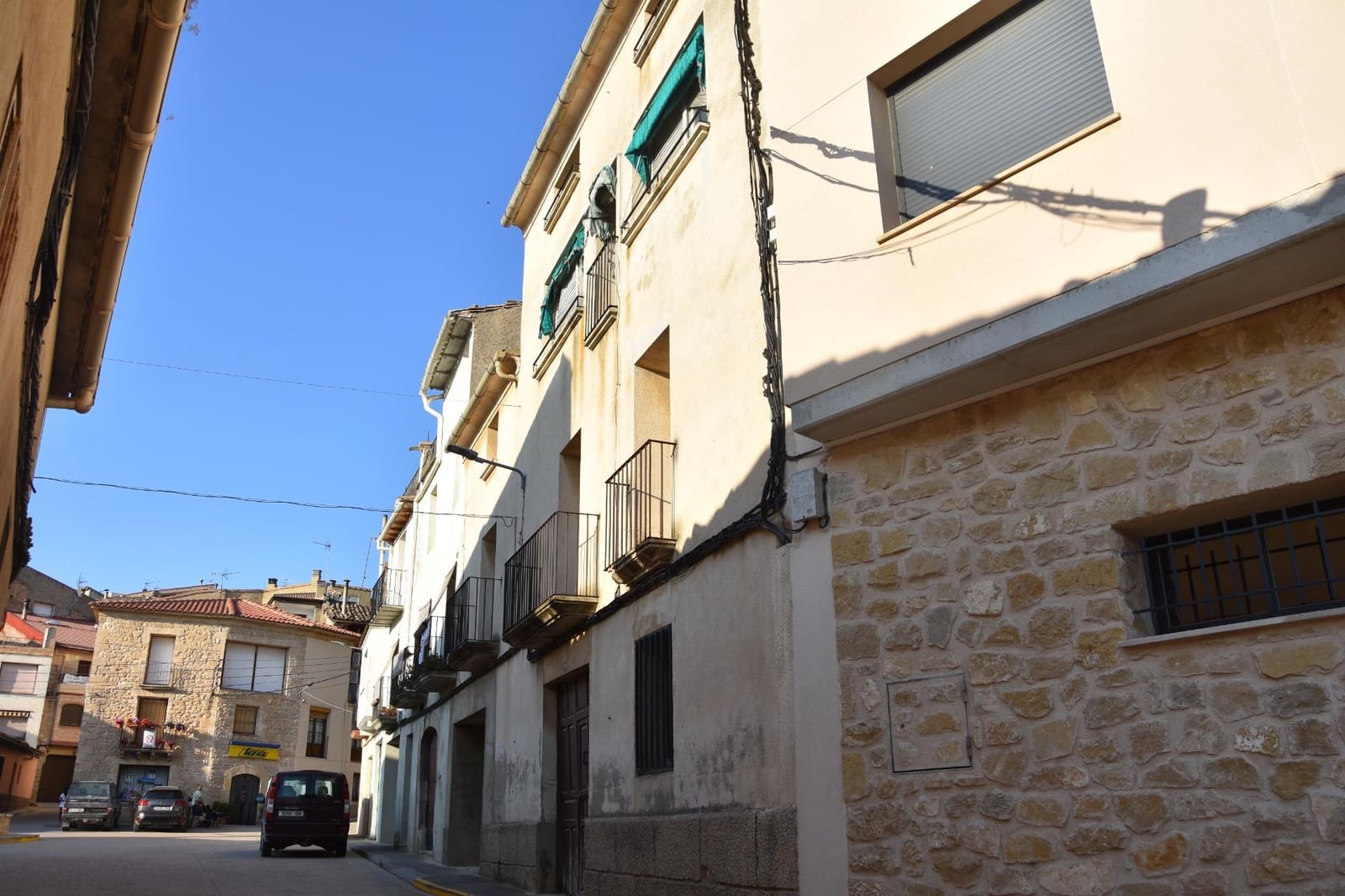 5 soveværelse Byhus til salg i Valjunquera - € 70.000 (Ref: 9513572)