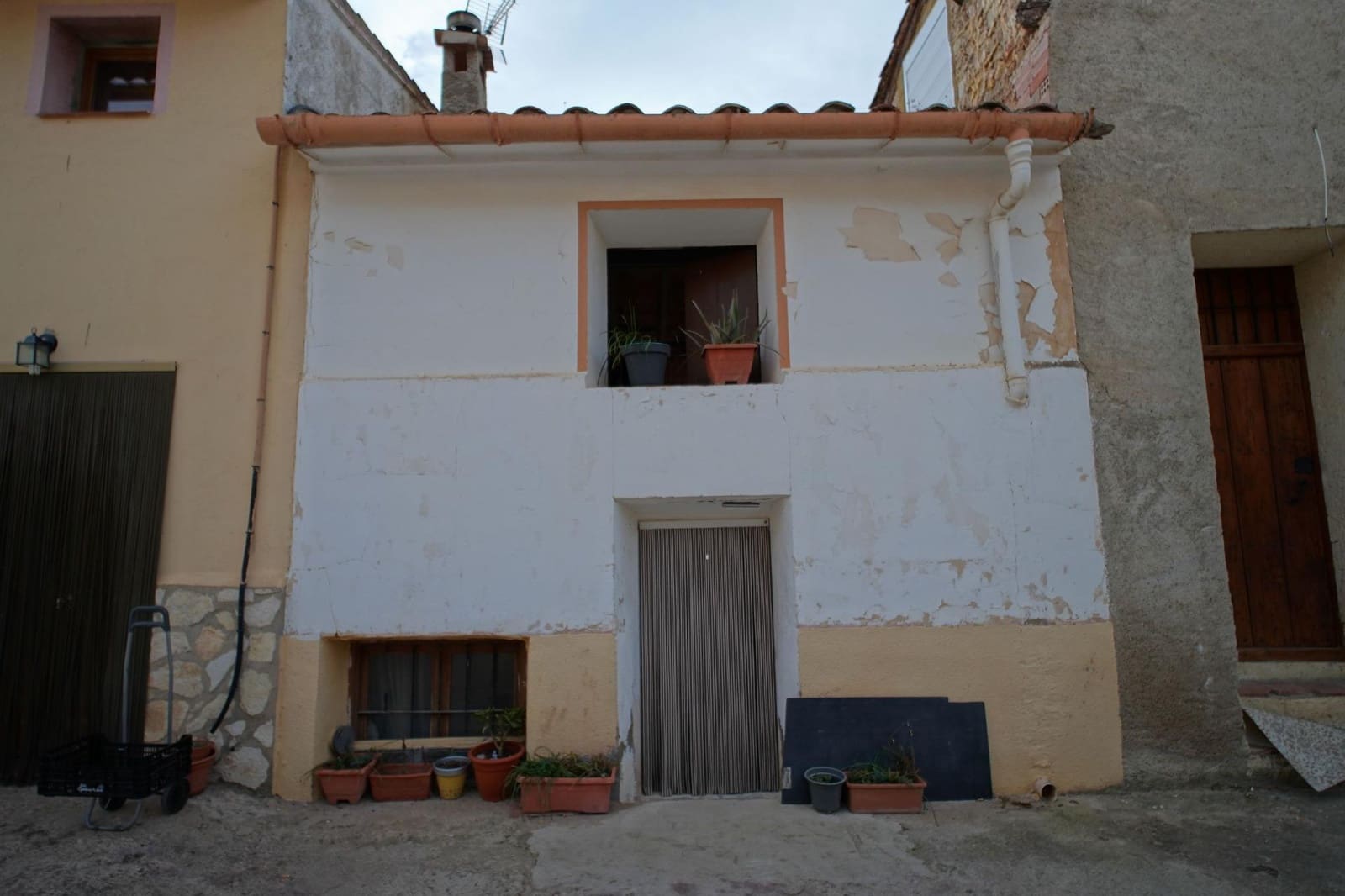 3 slaapkamer Huis te koop in La Canada de Verich - € 45.000 (Ref: 9519171)