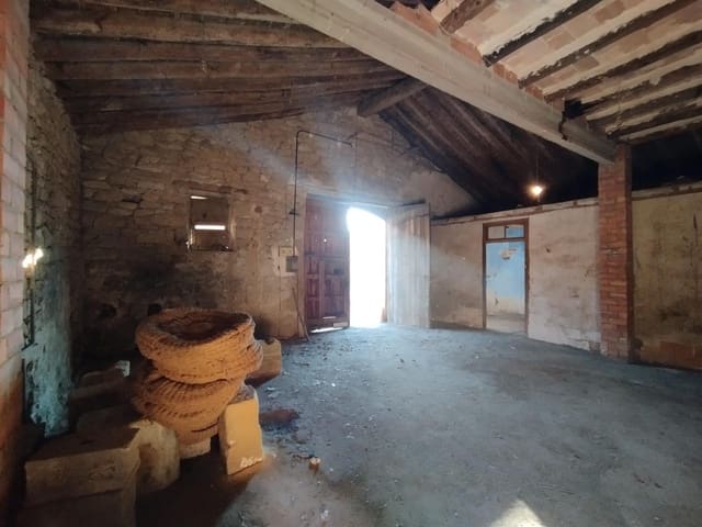 2 quarto Comercial para venda em Cretas - 80 000 € (Ref: 9528012)