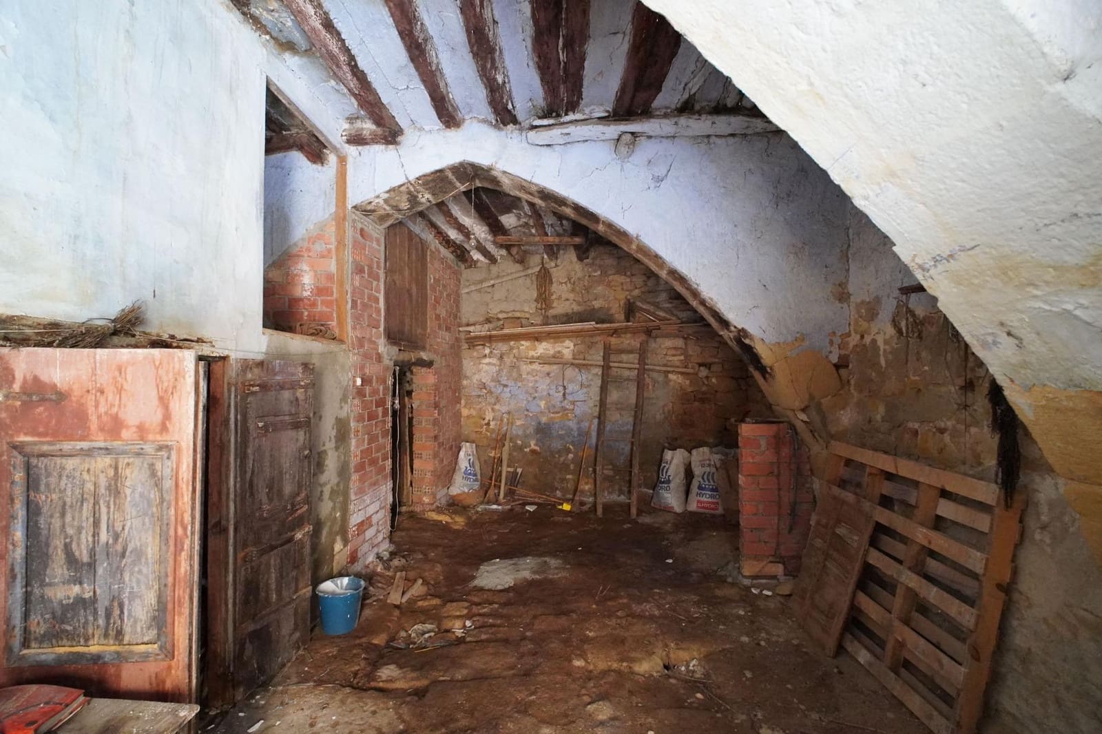 2 soveværelse Byhus til salg i Cretas - € 48.000 (Ref: 9541612)