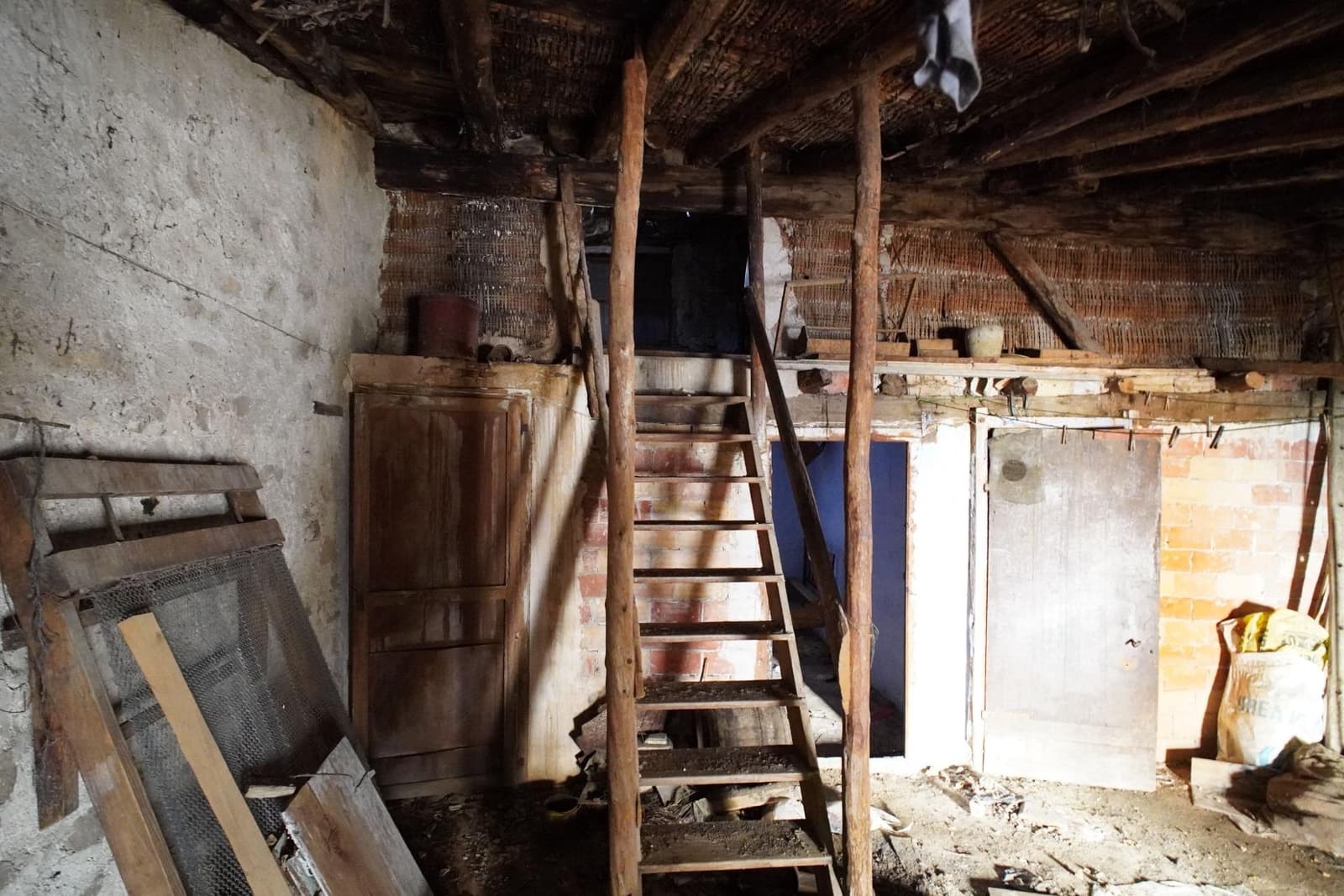 2 soveværelse Byhus til salg i Cretas - € 48.000 (Ref: 9541612)