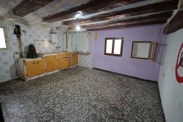 4 quarto Casa em Banda para venda em Peñarroya de Tastavins - 50 000 € (Ref: 9556053)