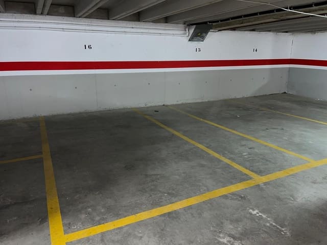 Garage zu verkaufen in Valderrobres - 14.500 € (Ref: 9616047)