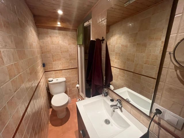 5 sypialnia Dom na sprzedaż w Horta de Sant Joan - 120 000 € (Ref: 9627786)