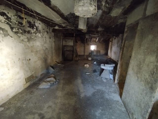 4 quarto Casa em Banda para venda em La Portellada - 18 000 € (Ref: 9656268)