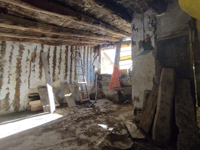 4 quarto Casa em Banda para venda em La Portellada - 18 000 € (Ref: 9656268)