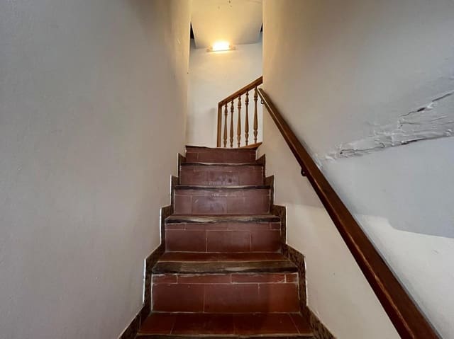 Casa de 3 habitaciones en Valderrobres en venta - 75.000 € (Ref: 9670883)