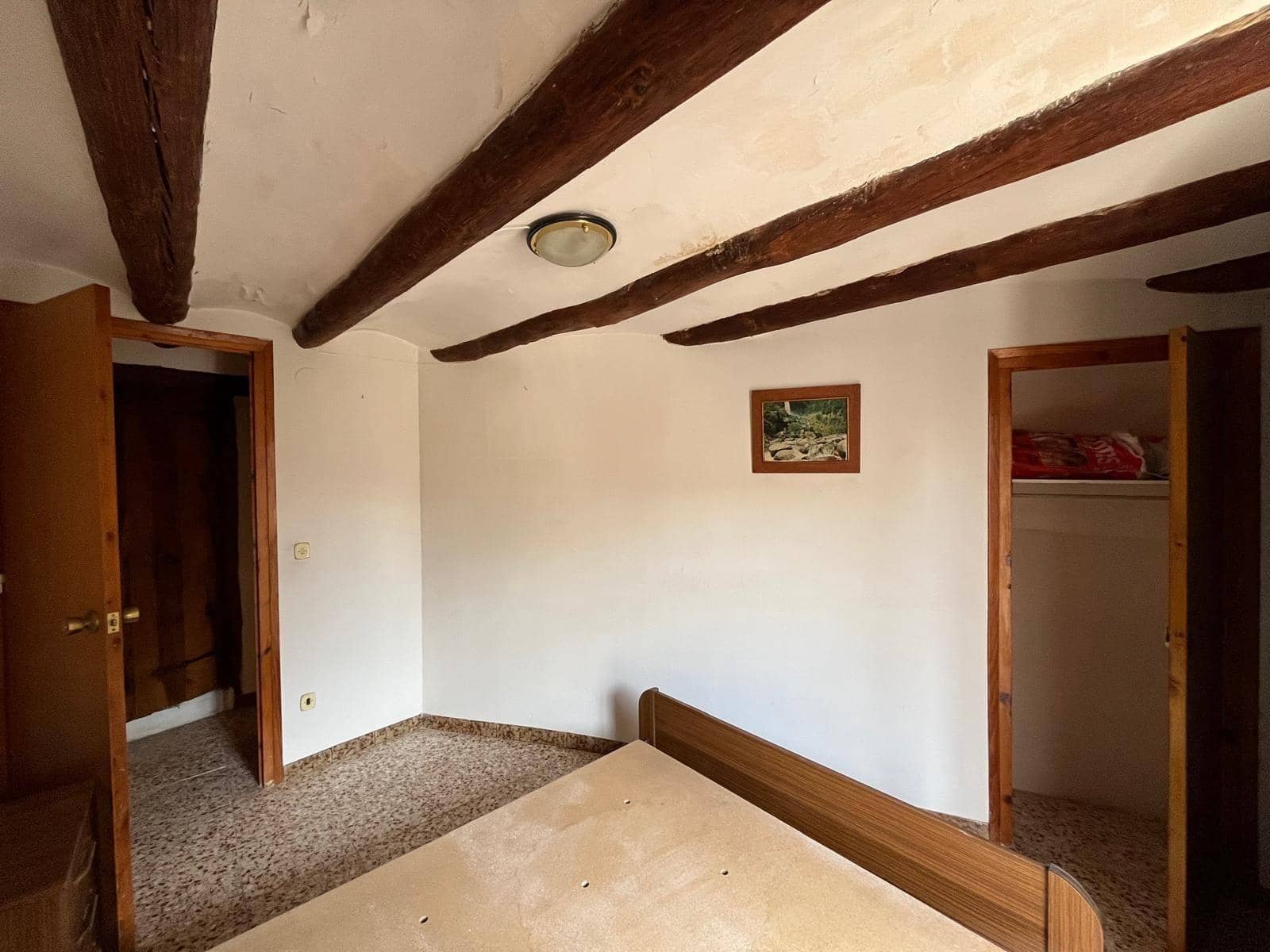 Casa de 3 habitaciones en Valderrobres en venta - 75.000 € (Ref: 9670883)