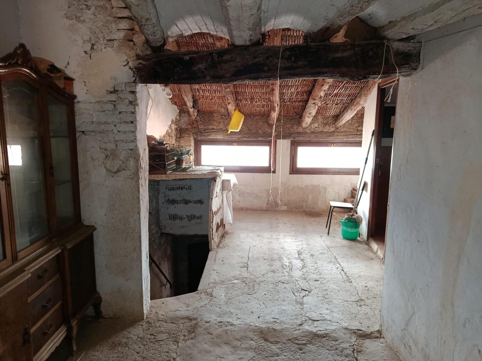 4 bedroom Townhouse for sale in La Fresneda - € 64,000 (Ref: 9712162)