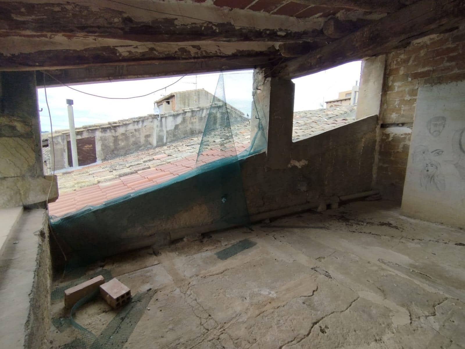 5 Zimmer Haus zu verkaufen in Cretas - 160.000 € (Ref: 9715098)