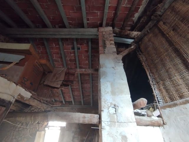 5 chambre Finca/Maison de Campagne à vendre à Valjunquera - 60 000 € (Ref: 9720176)