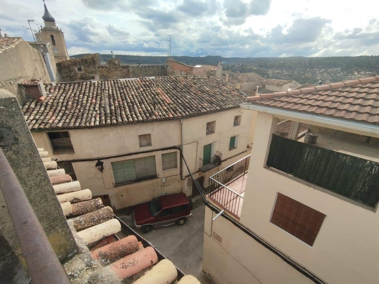 5 bedroom Finca/Country House for sale in Valjunquera - € 60,000 (Ref: 9720176)