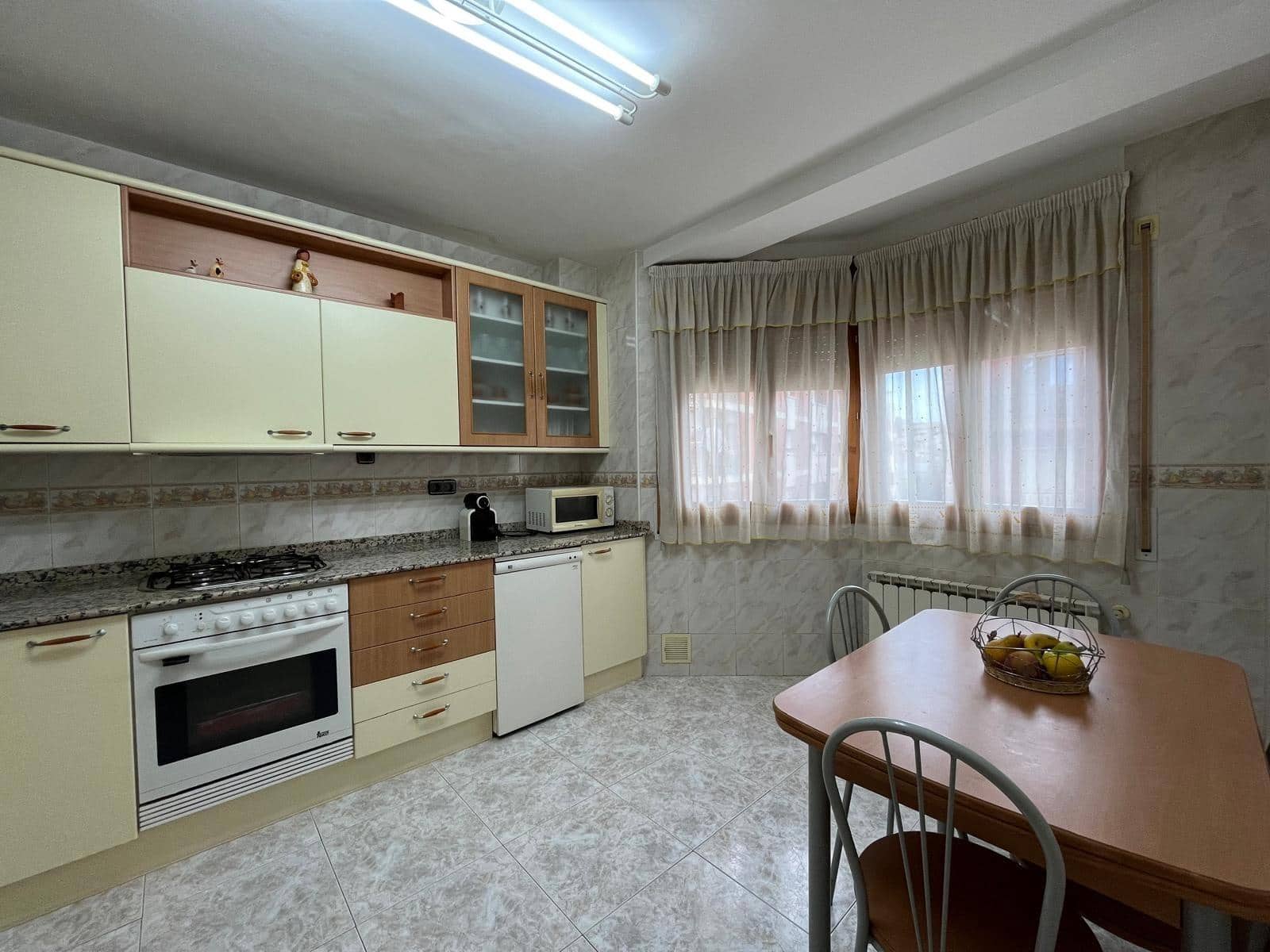 3 bedroom Flat for sale in Valderrobres - € 126,000 (Ref: 9755891)