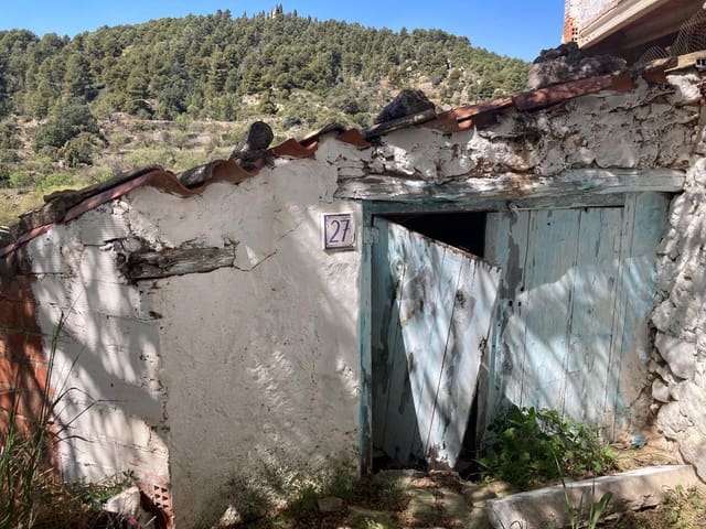 Ruin til salg i Fuentespalda - € 18.000 (Ref: 9778338)