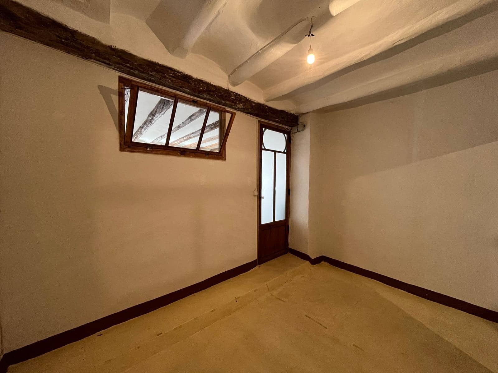 3 bedroom Flat for sale in Valderrobres - € 126,000 (Ref: 9794848)
