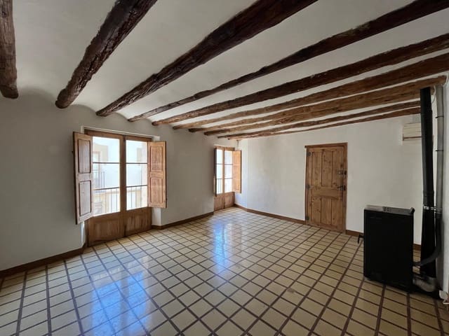 3 slaapkamer Flat te koop in Valderrobres - € 126.000 (Ref: 9794848)