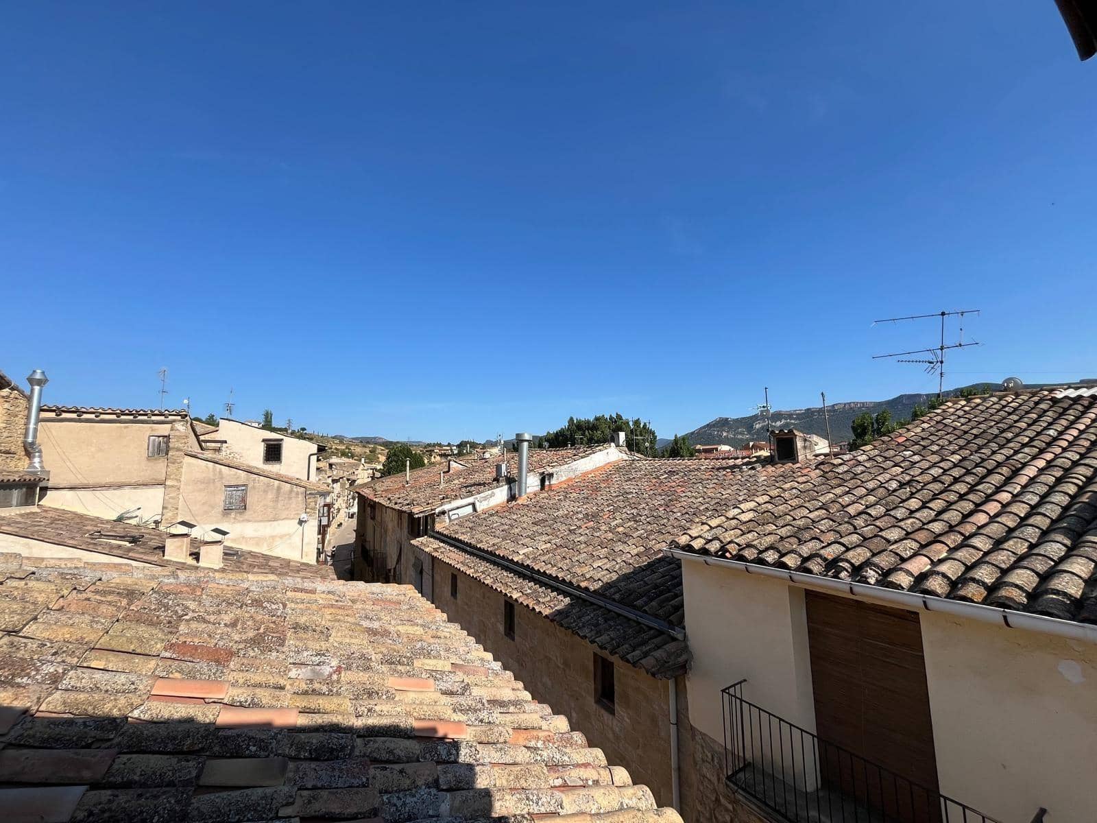 3 bedroom Flat for sale in Valderrobres - € 126,000 (Ref: 9794848)