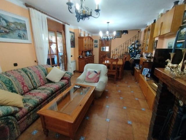 4 bedroom Finca/Country House for sale in Beceite with pool - € 539,000 (Ref: 9806630)