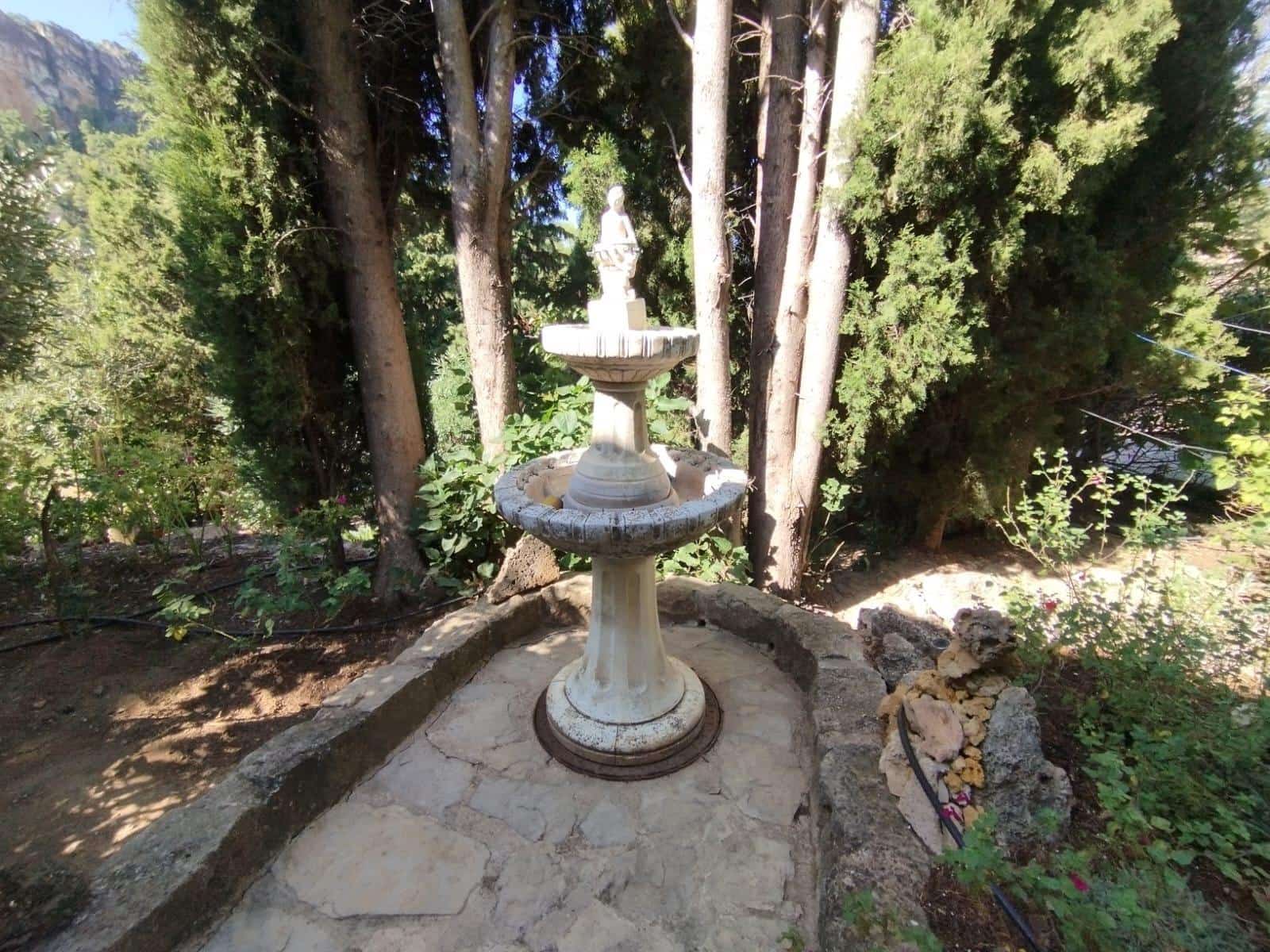 4 bedroom Finca/Country House for sale in Beceite with pool - € 539,000 (Ref: 9806630)