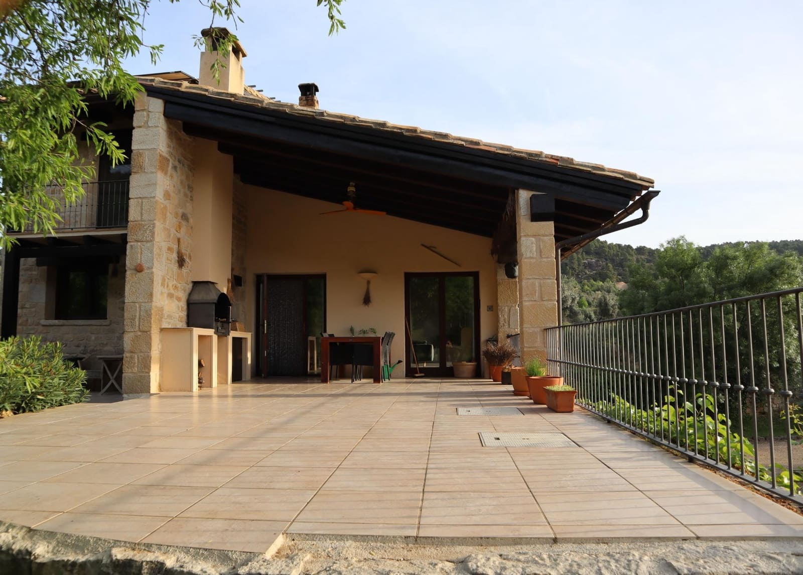 3 bedroom Finca/Country House for sale in La Fresneda - € 599,000 (Ref: 9843707)