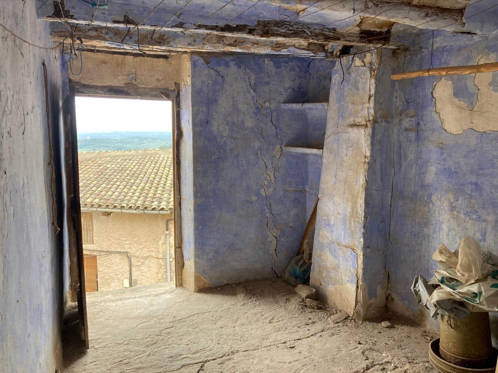2 bedroom Townhouse for sale in Horta de Sant Joan - € 48,000 (Ref: 9849605)