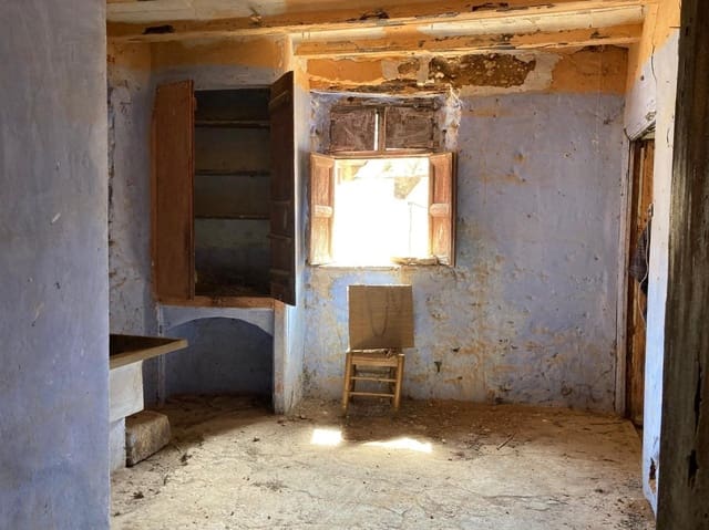 5 quarto Casa em Banda para venda em Peñarroya de Tastavins - 60 000 € (Ref: 9879006)