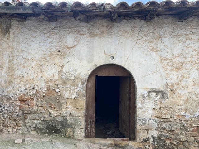 5 quarto Casa em Banda para venda em Peñarroya de Tastavins - 60 000 € (Ref: 9879006)