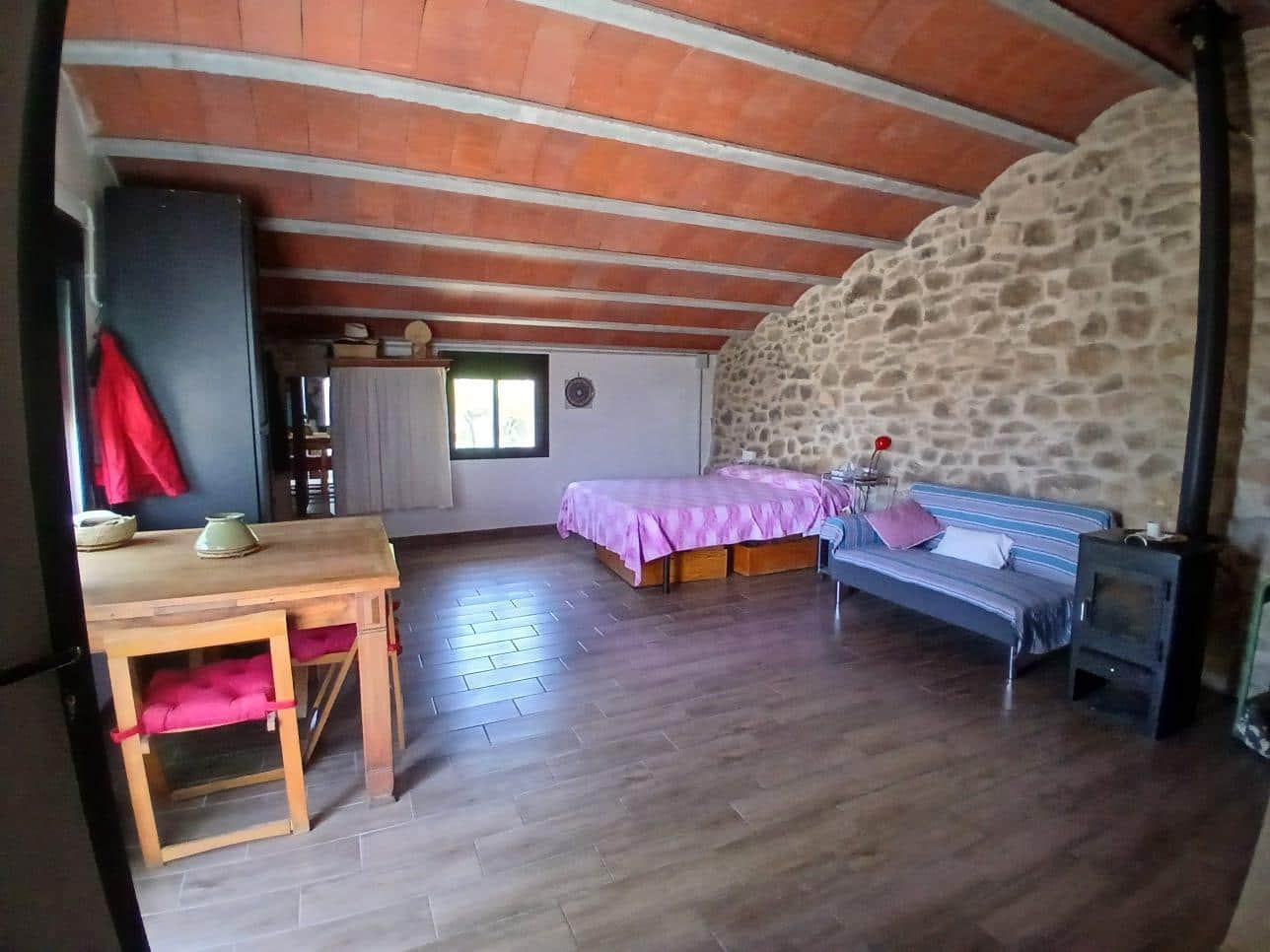 3 bedroom Finca/Country House for sale in La Fresneda - € 179,000 (Ref: 9899010)