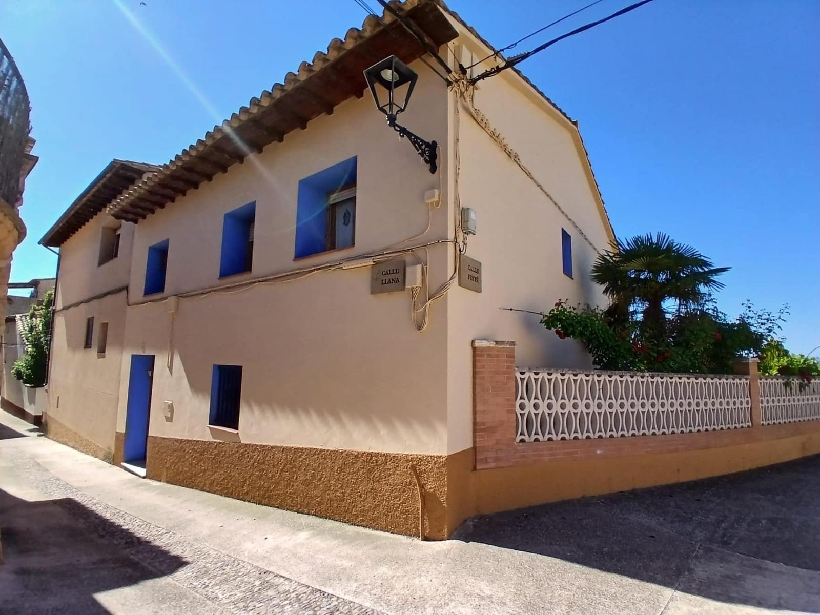 5 bedroom Townhouse for sale in La Cerollera - € 155,000 (Ref: 9899011)