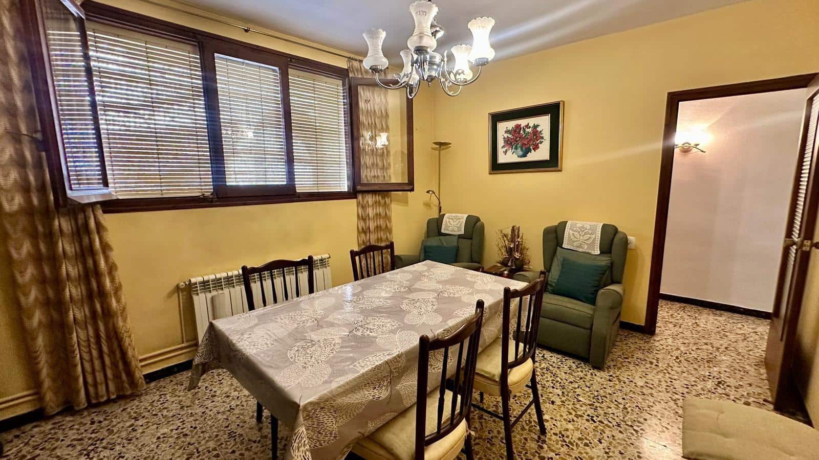 5 bedroom Townhouse for sale in Calaceite - € 125,000 (Ref: 9916037)