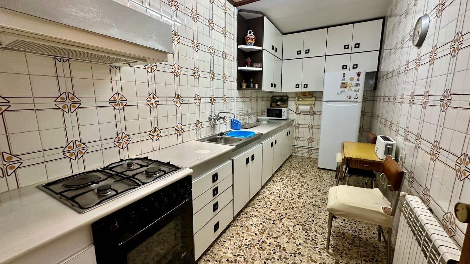 5 bedroom Townhouse for sale in Calaceite - € 125,000 (Ref: 9916037)