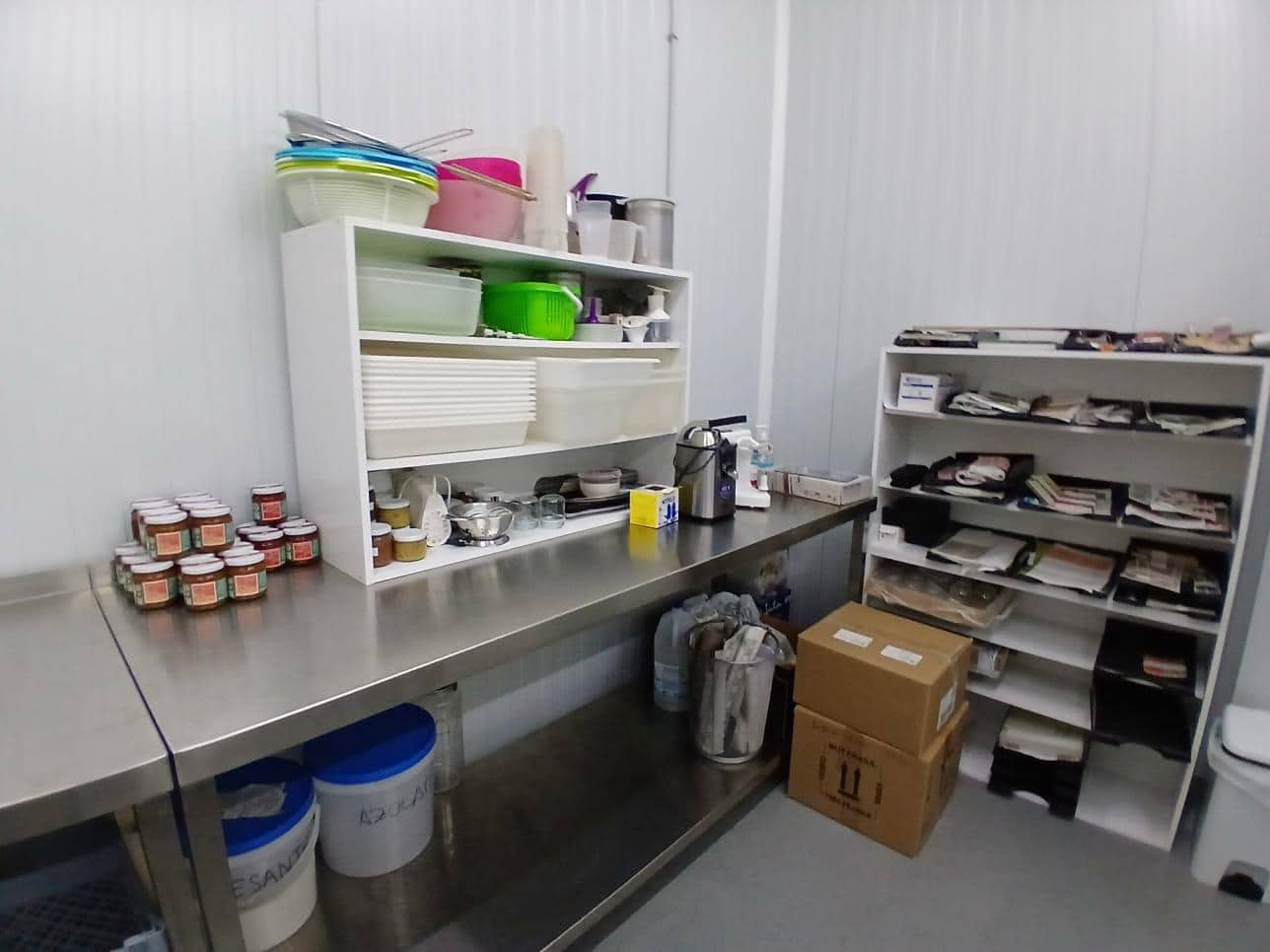 6 bedroom Commercial for sale in Valdeltormo - € 550,000 (Ref: 9924737)