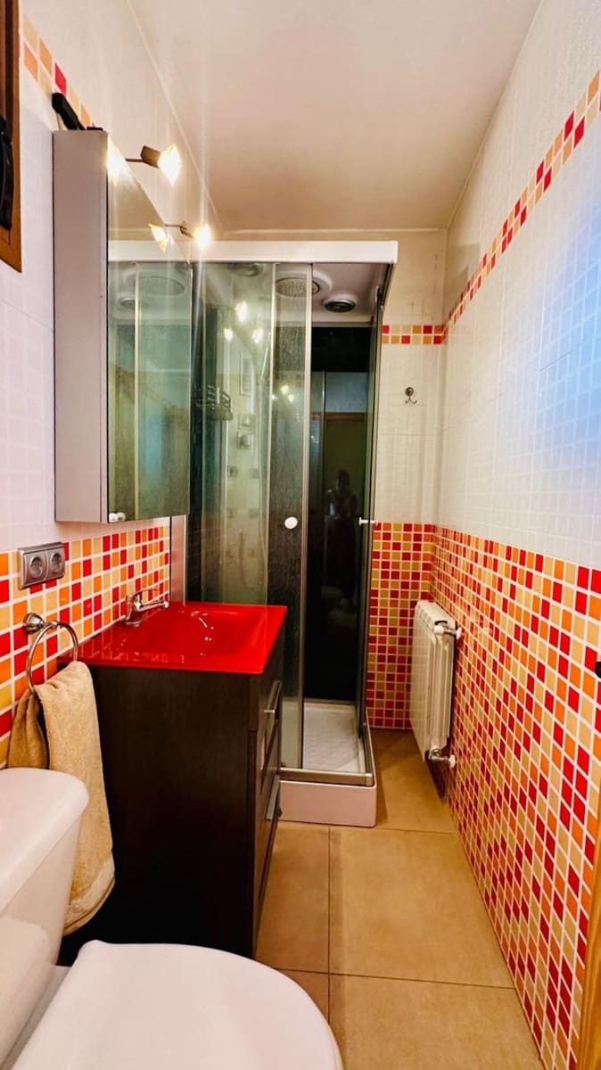 Chalet de 3 habitaciones en La Portellada en venta - 208.000 € (Ref: 9965453)