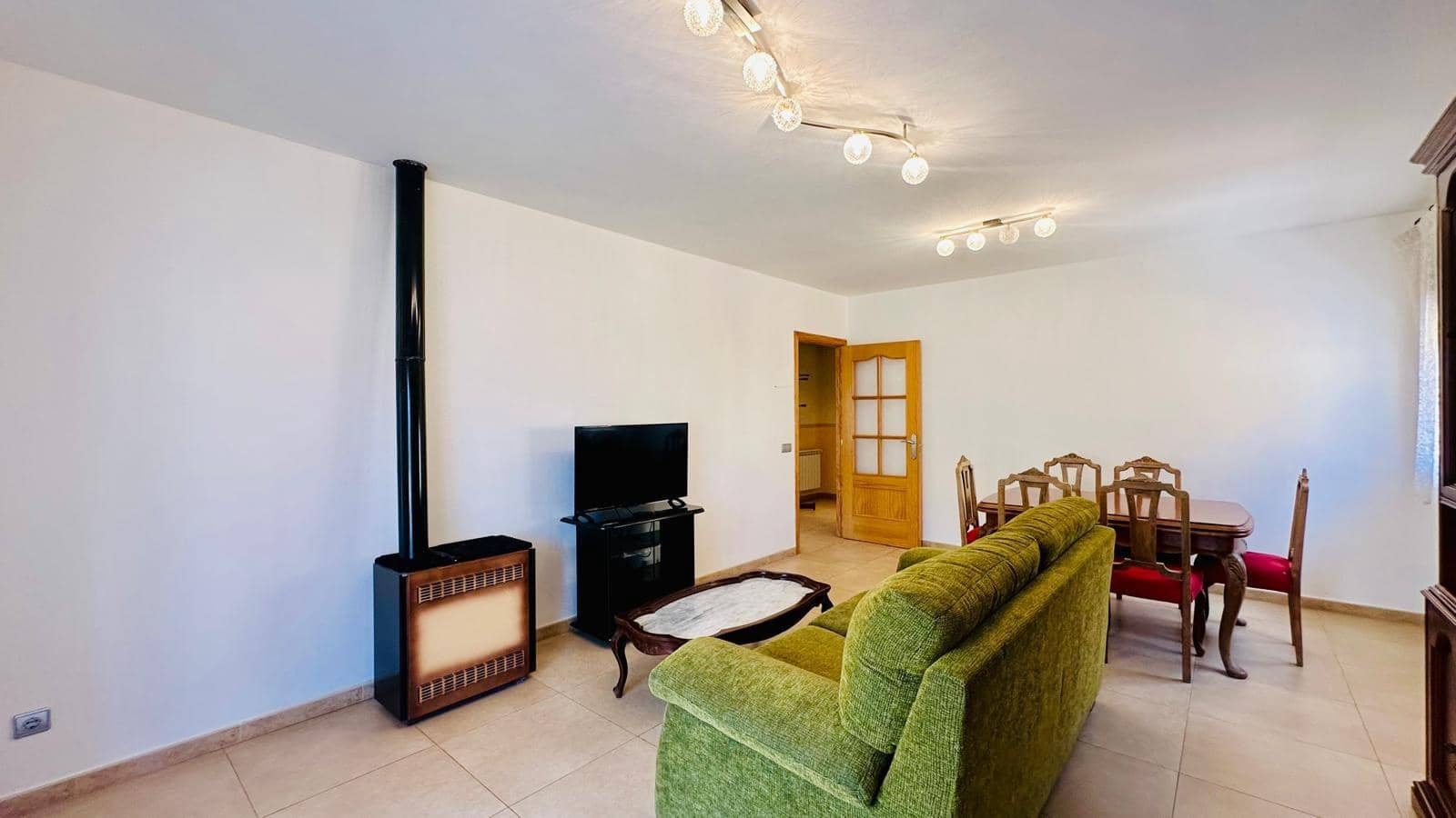 Chalet de 3 habitaciones en La Portellada en venta - 208.000 € (Ref: 9965453)