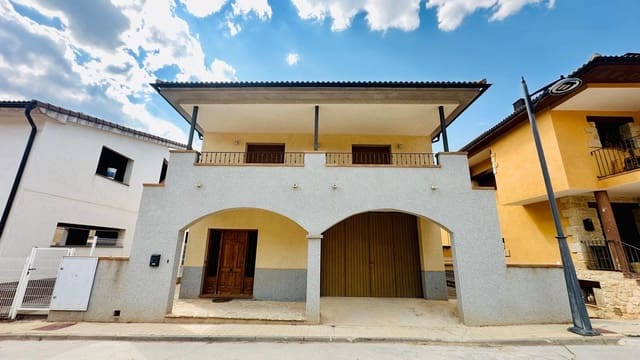 Chalet de 3 habitaciones en La Portellada en venta - 208.000 € (Ref: 9965453)