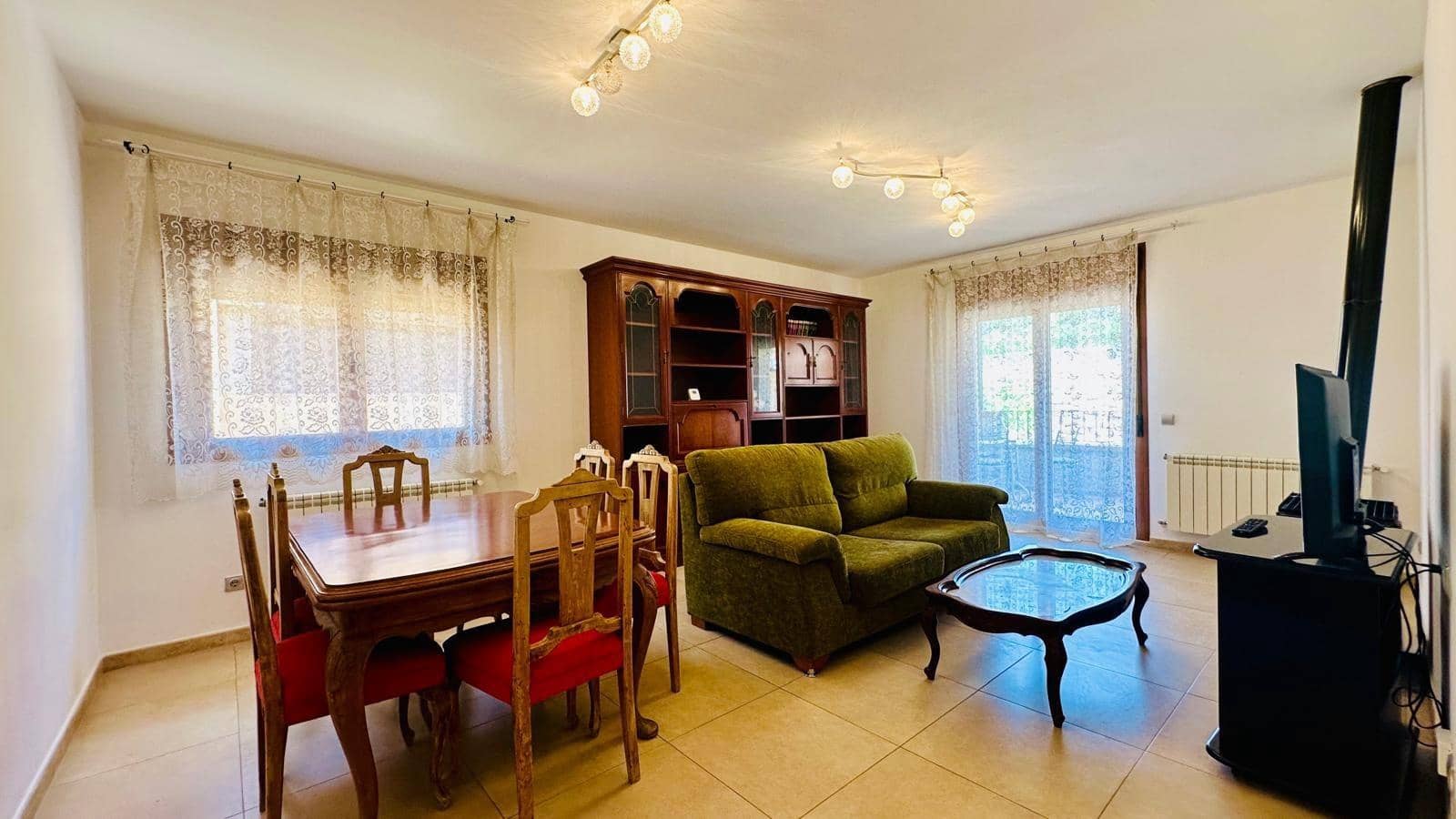 Chalet de 3 habitaciones en La Portellada en venta - 208.000 € (Ref: 9965453)