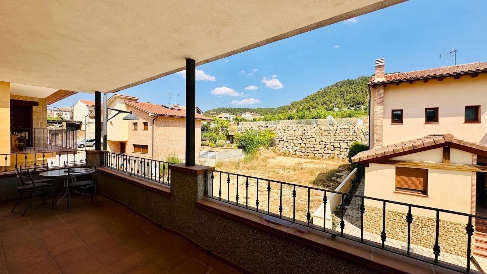 Chalet de 3 habitaciones en La Portellada en venta - 208.000 € (Ref: 9965453)