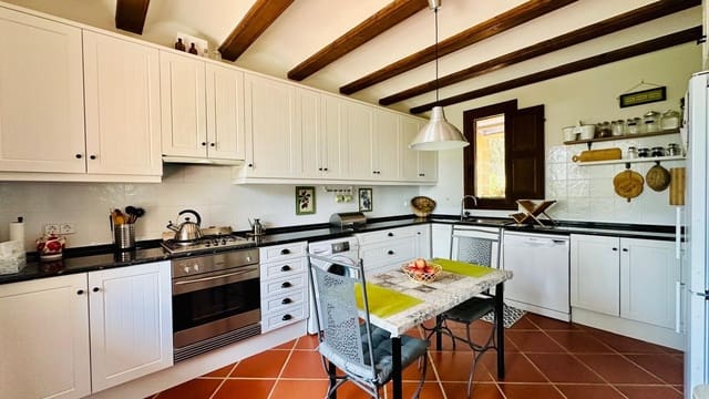 4 sypialnia Finka/Dom wiejski na sprzedaż w Monroyo - 450 000 € (Ref: 9966774)