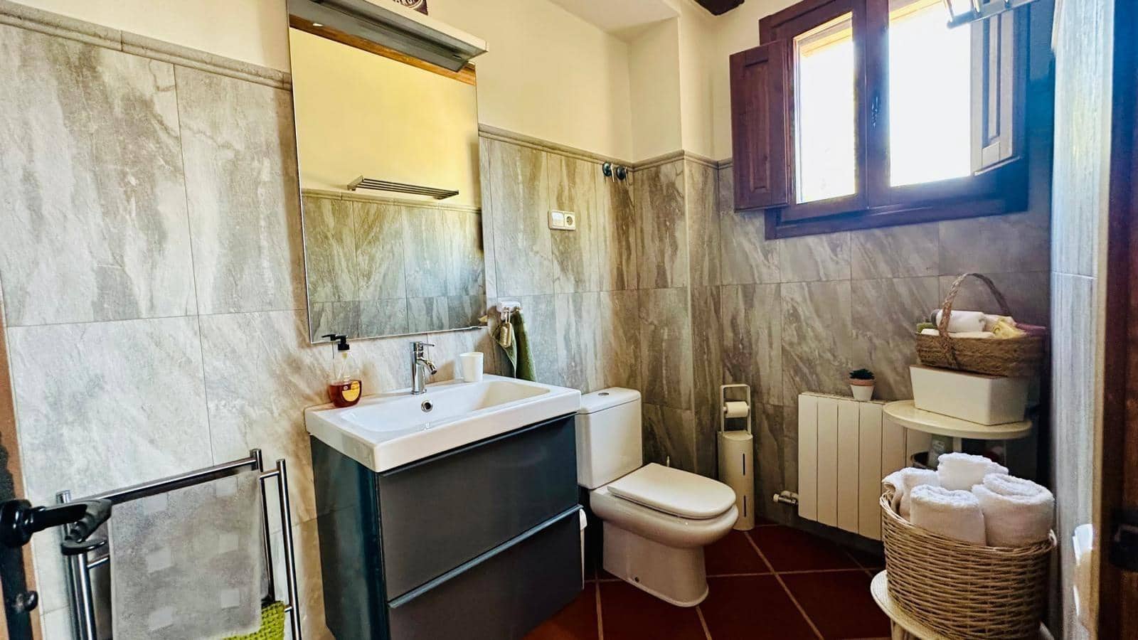 4 sypialnia Finka/Dom wiejski na sprzedaż w Monroyo - 450 000 € (Ref: 9966774)