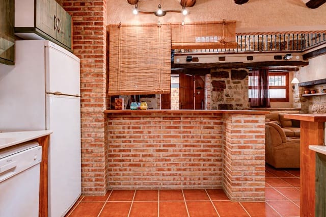 6 sovrum Hus till salu i Cretas - 198 000 € (Ref: 9970767)