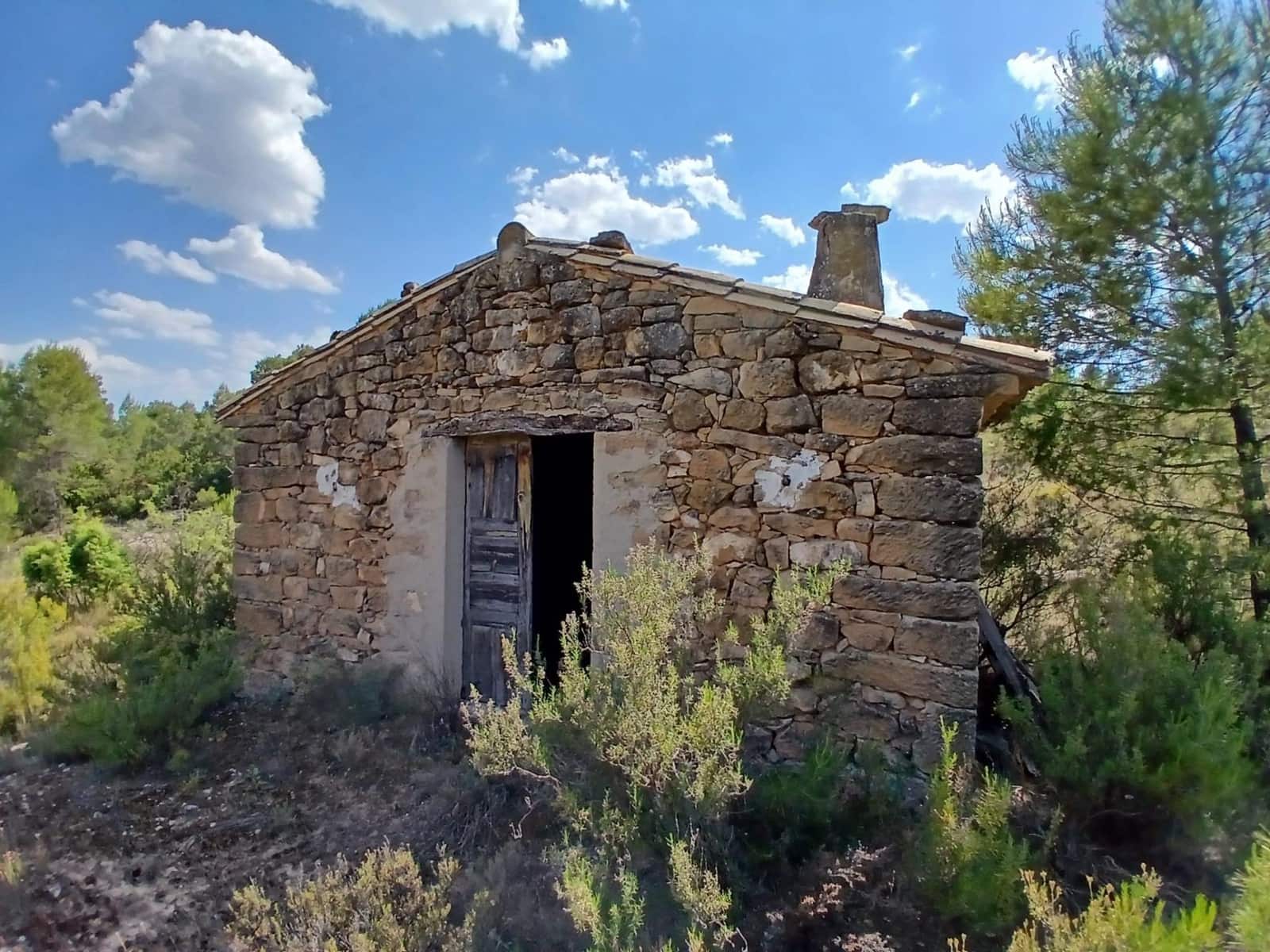 1 slaapkamer Finca/Landhuis te koop in Mazaleon - € 30.000 (Ref: 9994387)