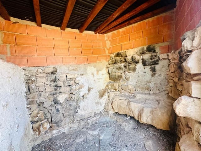 1 soveværelse Finca/Landehus til salg i Cretas - € 52.000 (Ref: 9998927)
