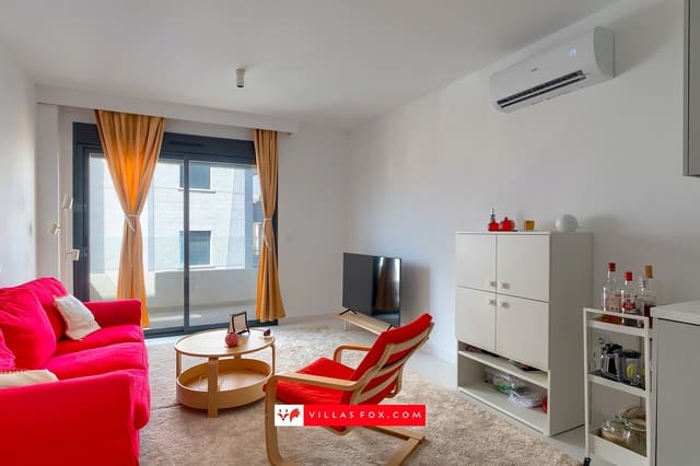 Apartamento de 2 habitaciones en San Miguel de Salinas en venta con piscina - 185.000 € (Ref: 10025822)