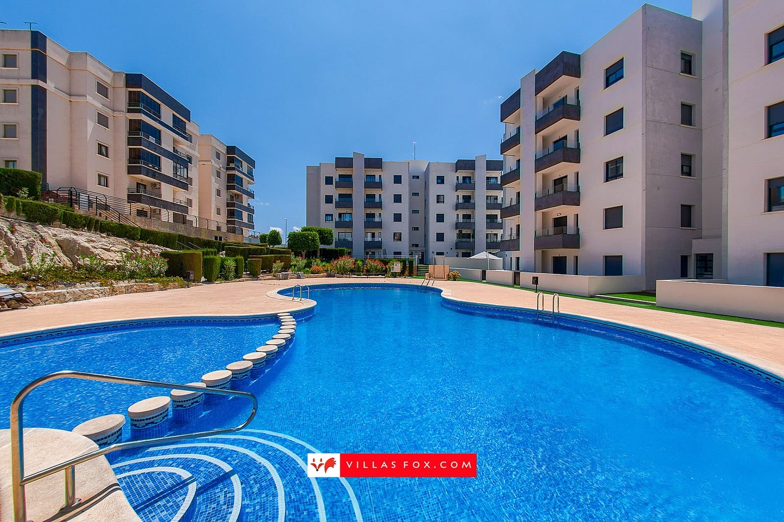 Apartamento de 2 habitaciones en San Miguel de Salinas en venta con piscina - 185.000 € (Ref: 10025822)