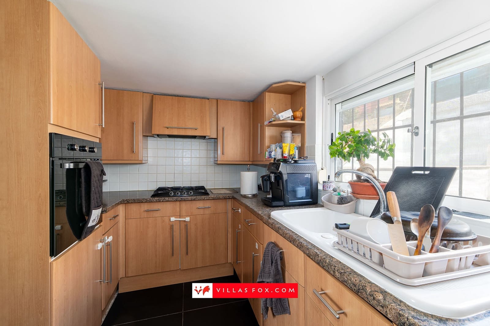3 bedroom Townhouse for sale in Torrevieja - € 210,000 (Ref: 10057911)
