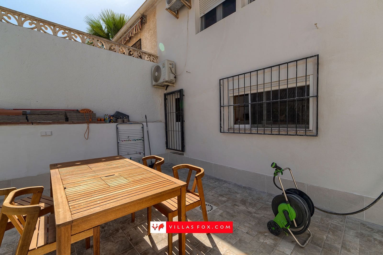 3 bedroom Townhouse for sale in Torrevieja - € 210,000 (Ref: 10057911)
