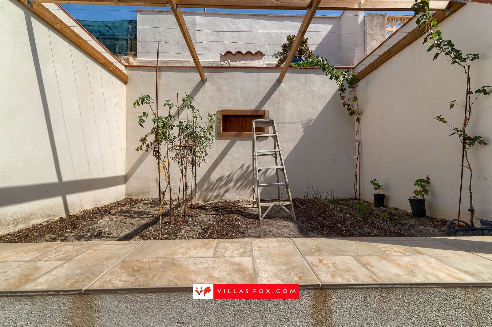3 bedroom Townhouse for sale in Torrevieja - € 210,000 (Ref: 10057911)